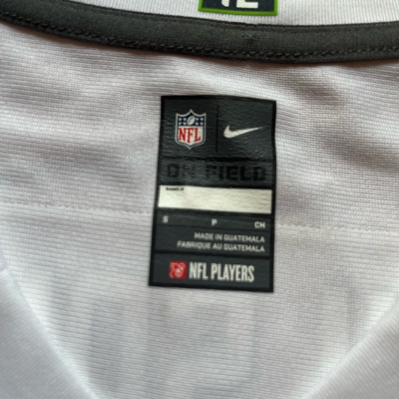 Russell Wilson #3 White (Away) Seattle Seahawks Jersey / Women's Fit Small - Picture 7 of 7